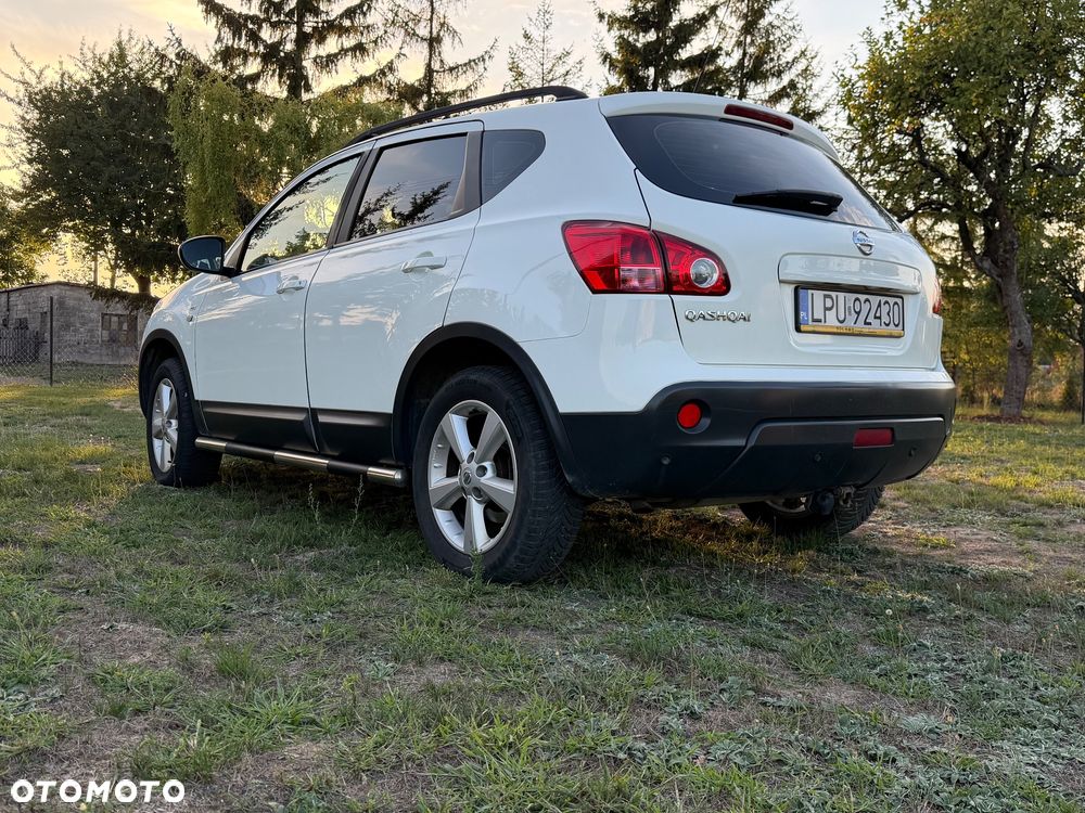 Nissan Qashqai 2.0 lounge - 6
