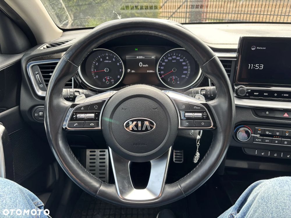 Kia Ceed 1.5 T-GDI L Business Line DCT - 12