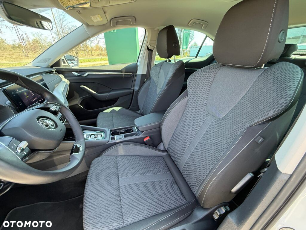 Skoda Octavia 1.5 TSI ACT Style - 27