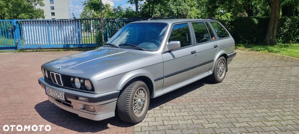 BMW Seria 3 ver-325ix - 1