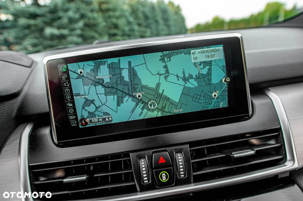 BMW Seria 2 220d xDrive M Sport - 32