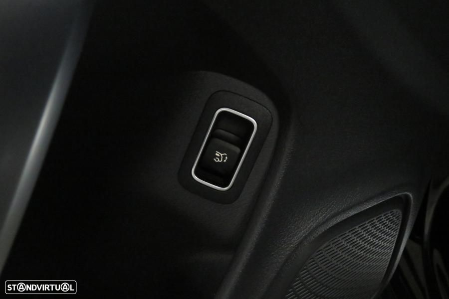 Mercedes-Benz CLA 180 d Shooting Brake Progressive Aut. - 25