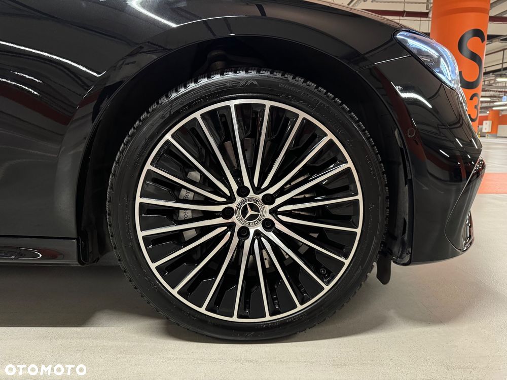 Mercedes-Benz Klasa E 220 d mHEV 4-Matic AMG 9G-Tronic - 9