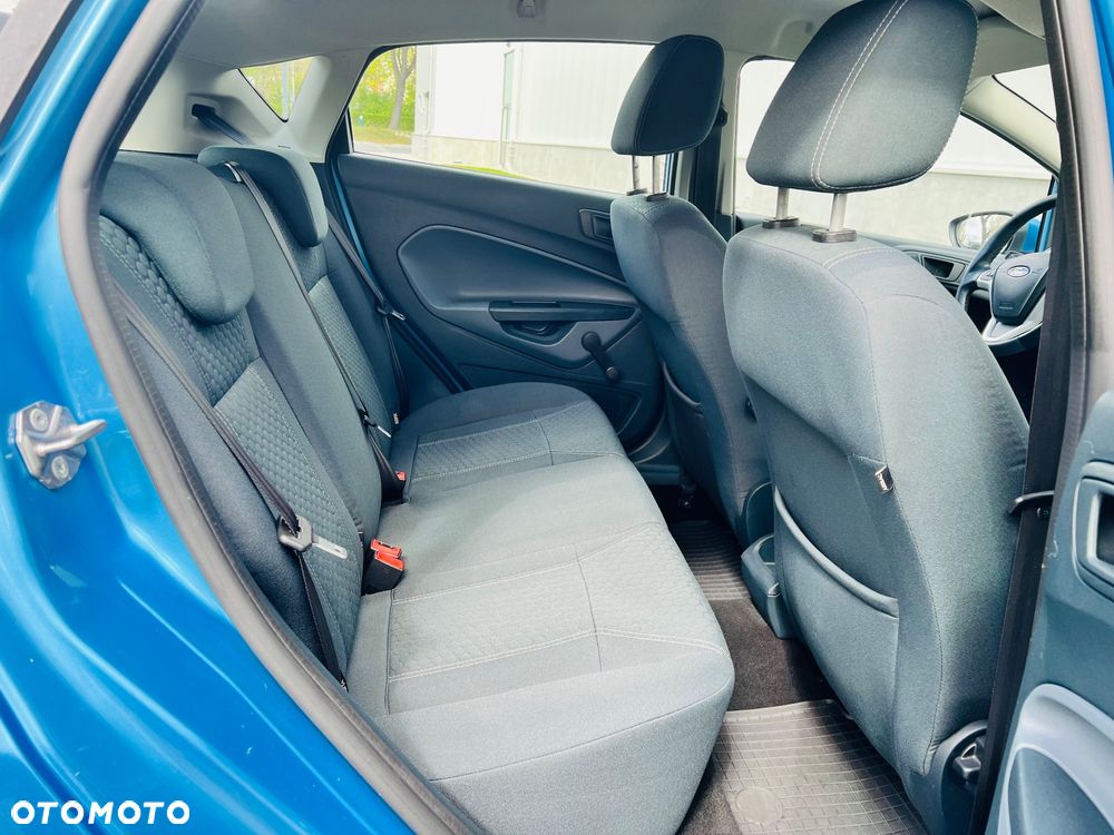 Ford Fiesta 1.25 Champions Edition - 29