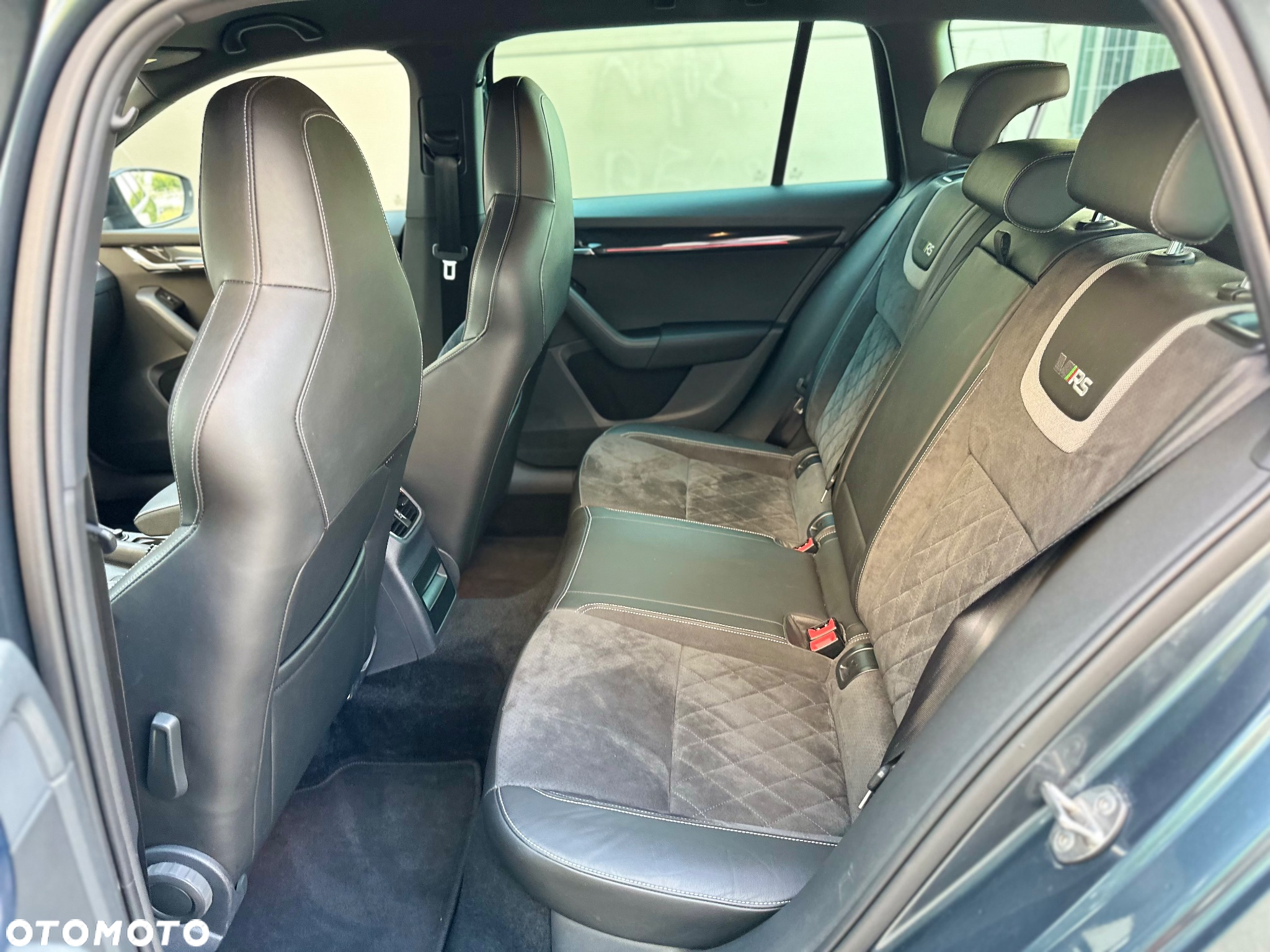 Skoda Octavia 2.0 TDI 4x4 RS DSG - 35