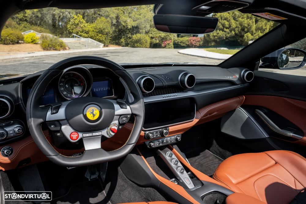 Ferrari Portofino M - 16