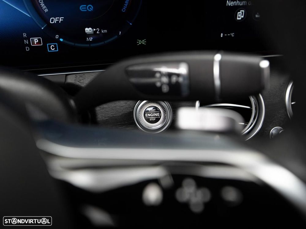Mercedes-Benz E 300 de 4Matic 9G-TRONIC AMG Line - 24