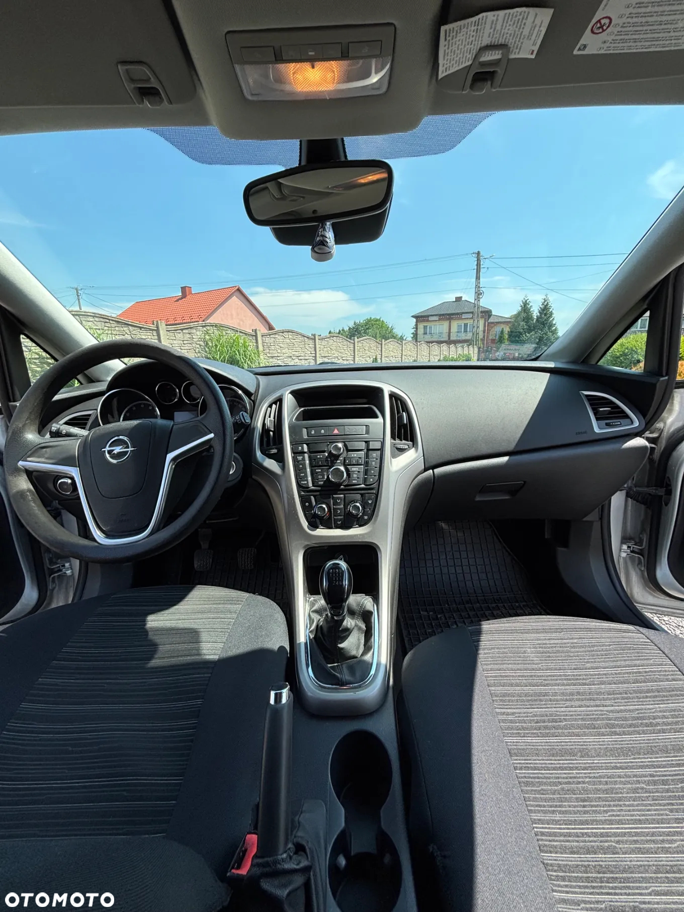 Opel Astra GTC 1.4 Turbo - 9