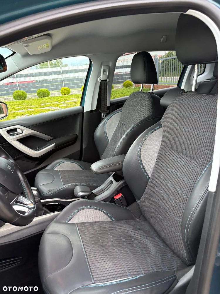 Peugeot 2008 1.2 Pure Tech Crossway S&S - 18
