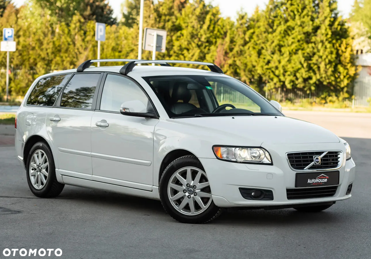 Volvo V50 2.4i Momentum - 2