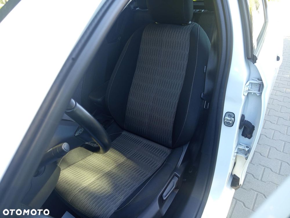 Opel Corsa - 23