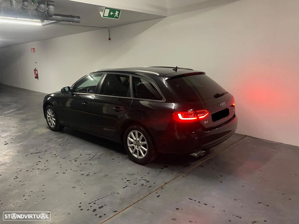 Audi A4 Avant 2.0 TDI - 4