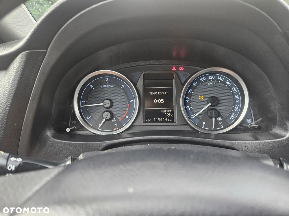 Toyota Auris 2.0 D-4D Comfort - 12