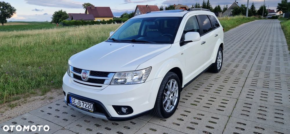 Fiat Freemont 2.0 Multijet 16V DPF Automatik Allrad Urban - 2