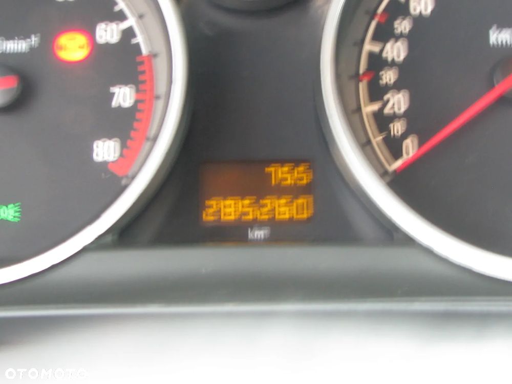 Opel Zafira 1.6 - 17