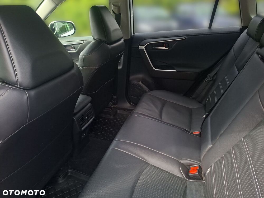 Toyota RAV4 - 12
