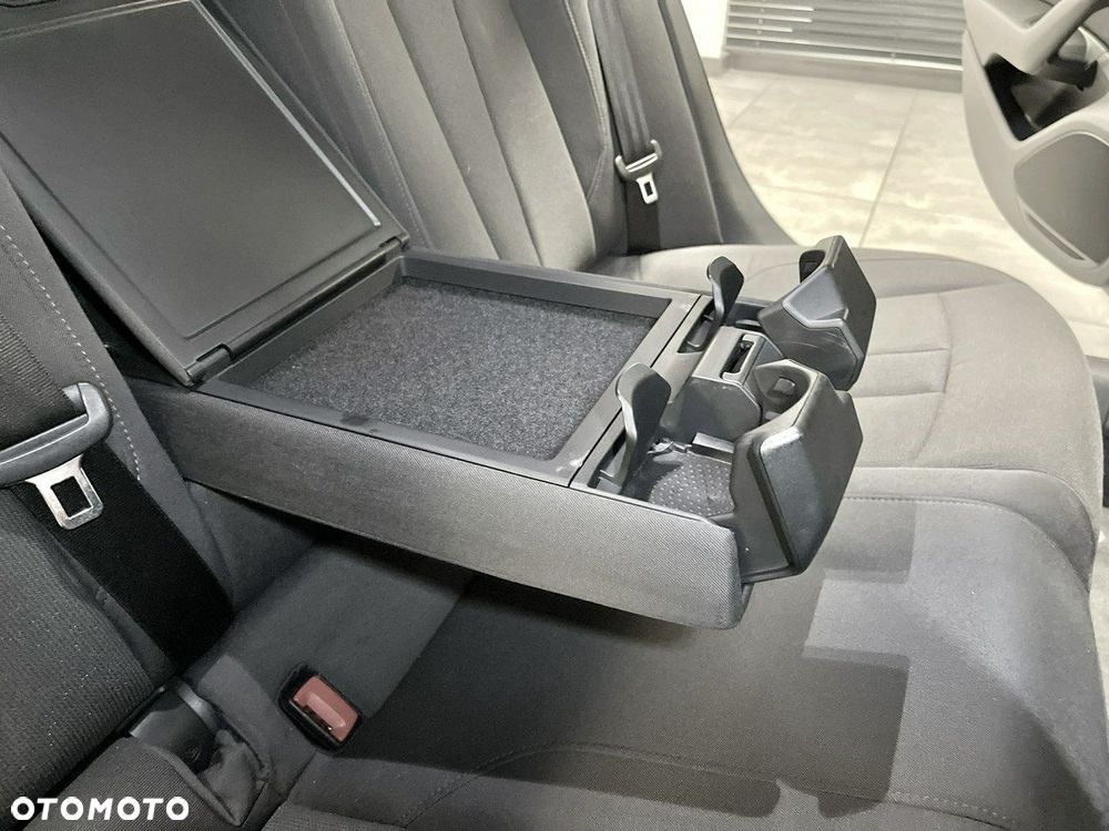 Audi A4 Avant 3.0 TDI quattro S tronic sport - 33