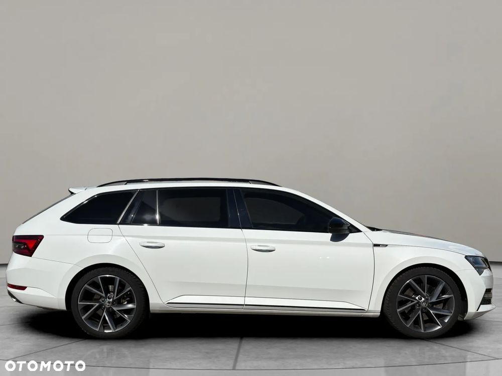 Skoda Superb 2.0 TSI 4x4 Sportline DSG - 7