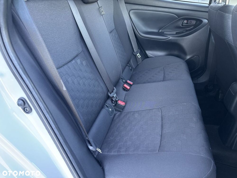 Toyota Yaris Hybrid 1.5 Style - 8