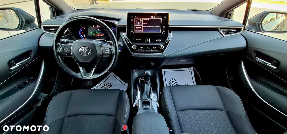 Toyota Corolla 1.8 Comfort - 26