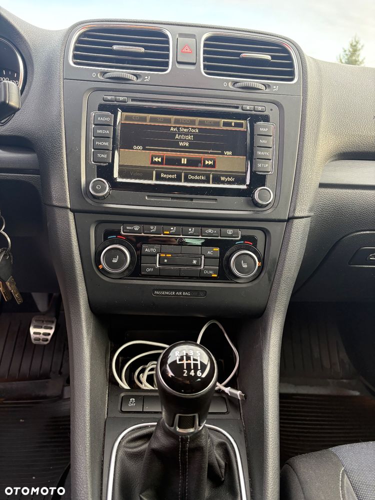 Volkswagen Golf Variant 2.0 TDI DPF Style - 12