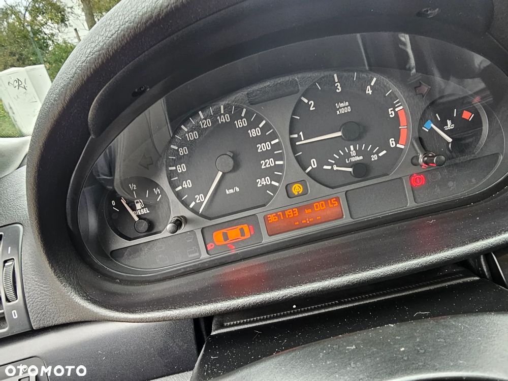 BMW Seria 3 320d - 19