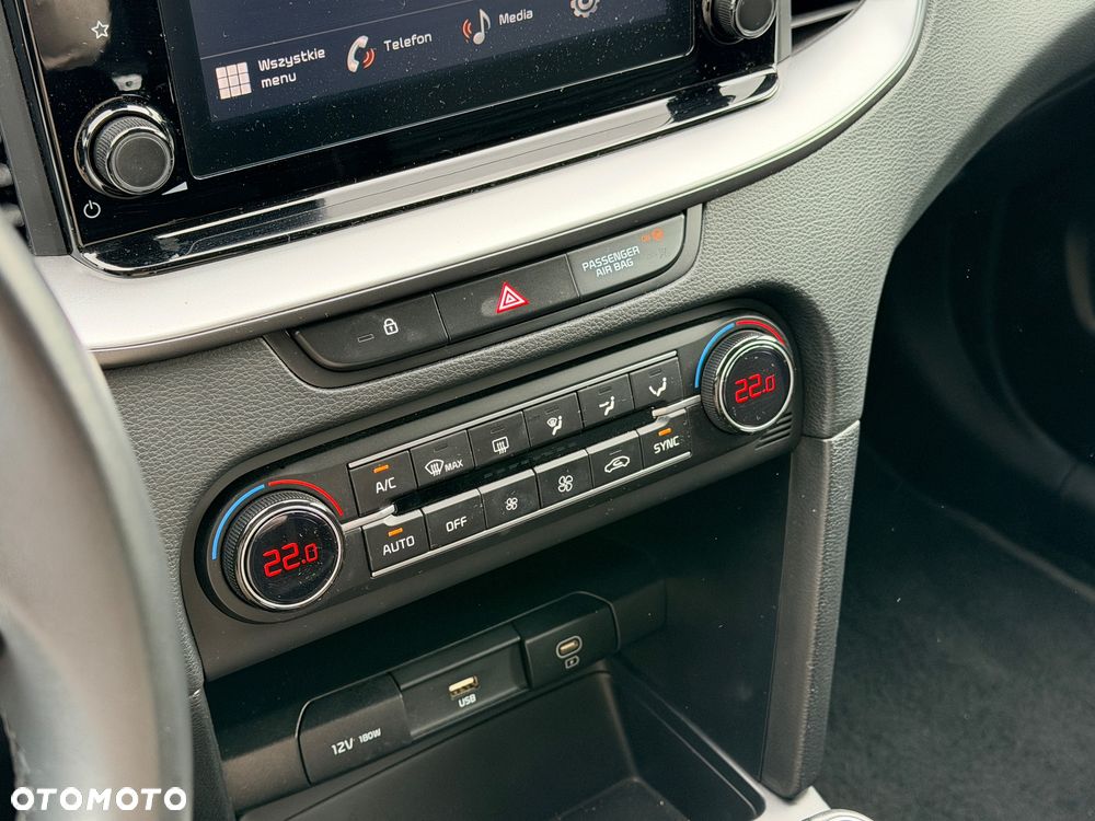 Kia Ceed 1.0 T-GDI M - 23