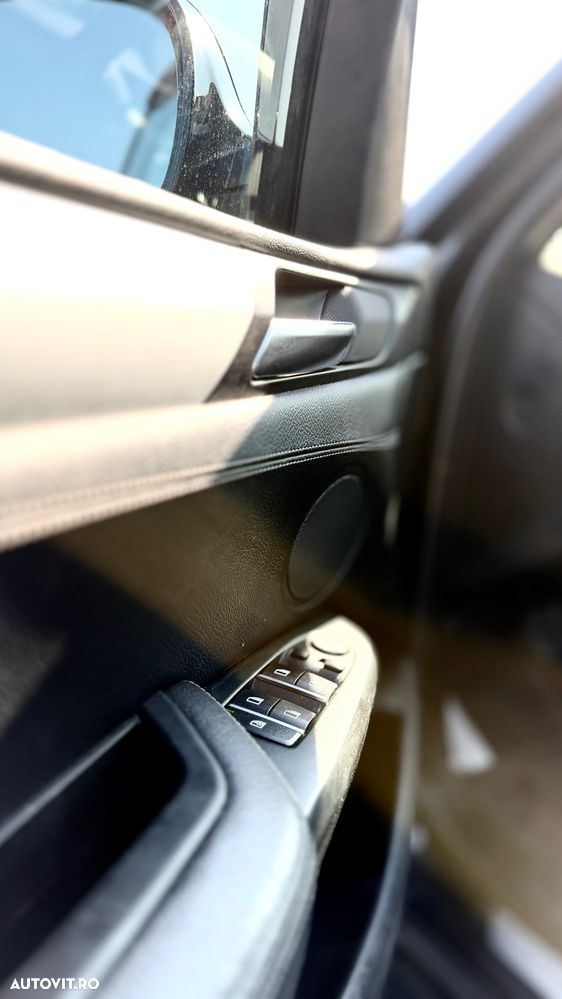 BMW X3 xDrive28i - 9