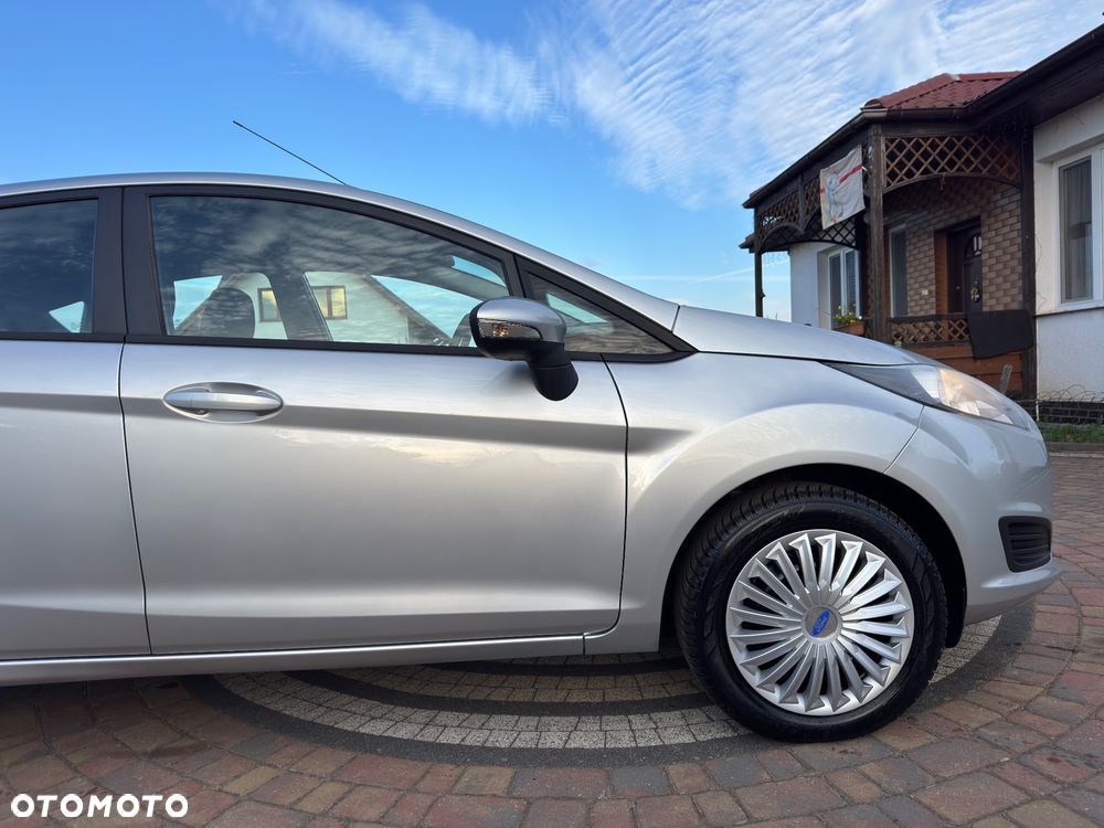 Ford Fiesta - 16