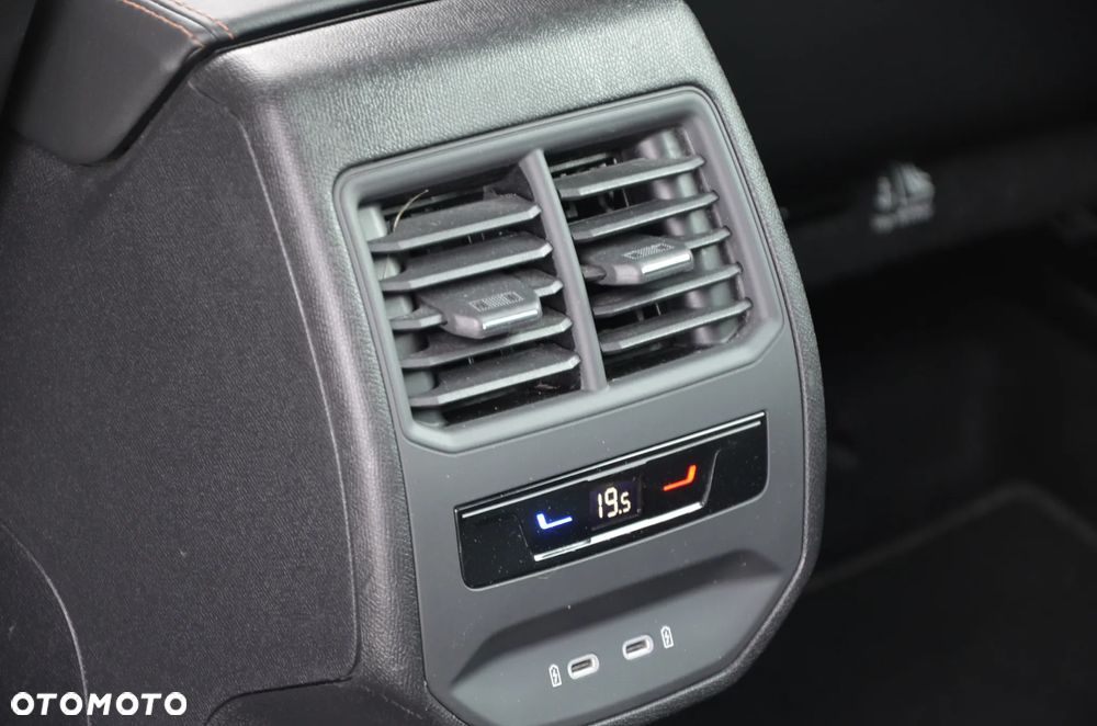 Cupra Formentor VZ 2.0 TSI DSG Tribe Edition - 35