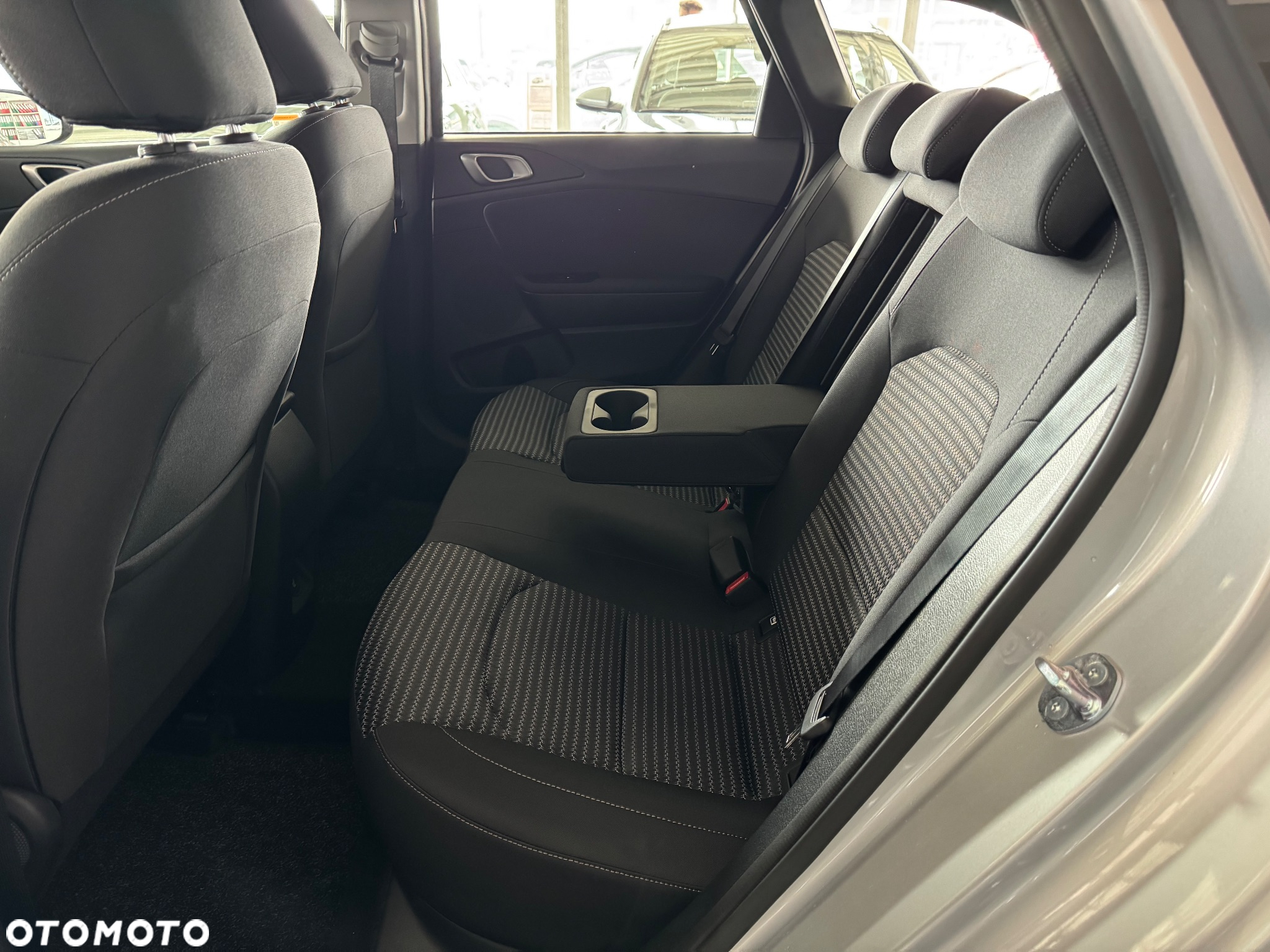 Kia Ceed 1.5 T-GDI M DCT - 10