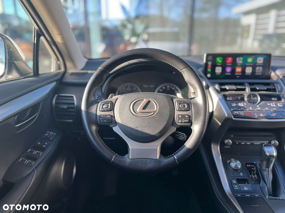 Lexus NX 300 Comfort AWD - 14