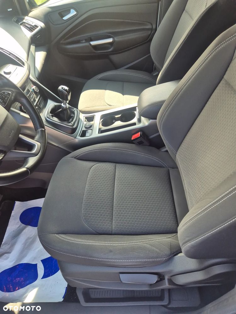 Ford Kuga 1.5 EcoBoost 2x4 Individual - 21
