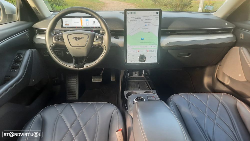 Ford Mustang Mach-E - 35