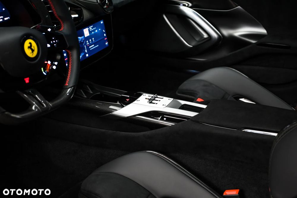 Ferrari 12Cilindri - 15