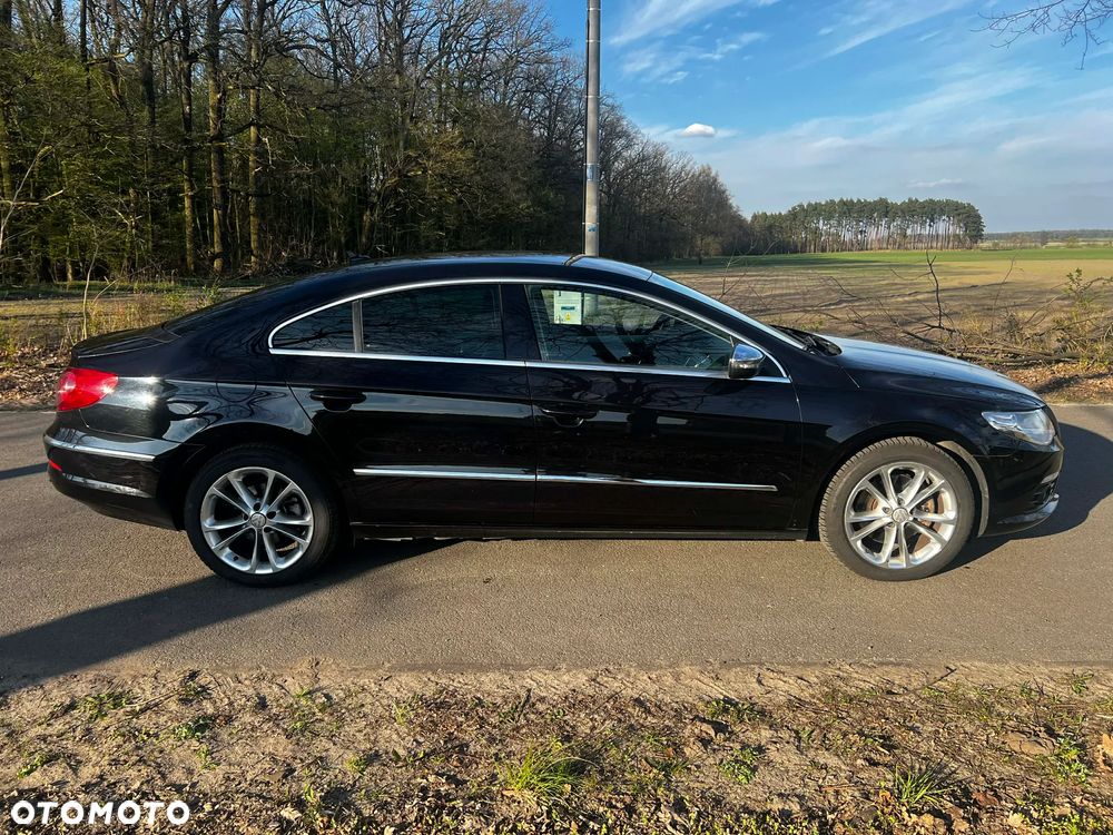 Volkswagen Passat 2.0 TDI Trendline - 2