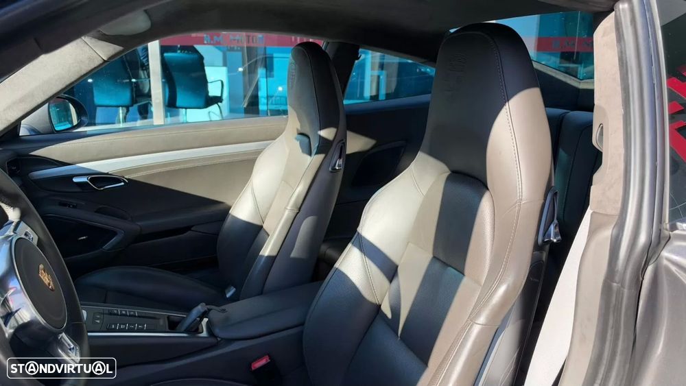 Porsche 911 (991) Carrera 2 S PDK - 12