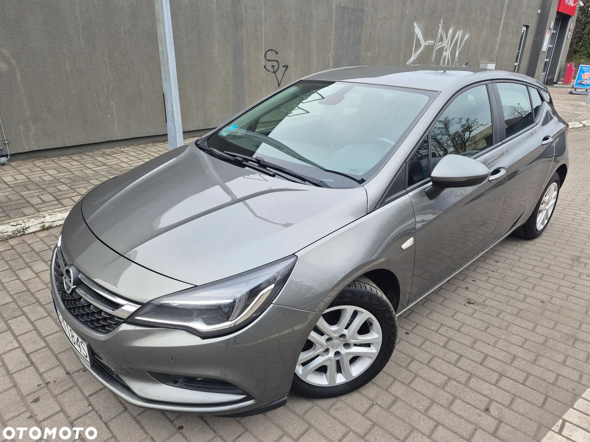 Opel Astra V 1.4 T Dynamic - 1