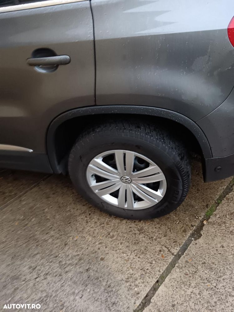 Volkswagen Tiguan - 6