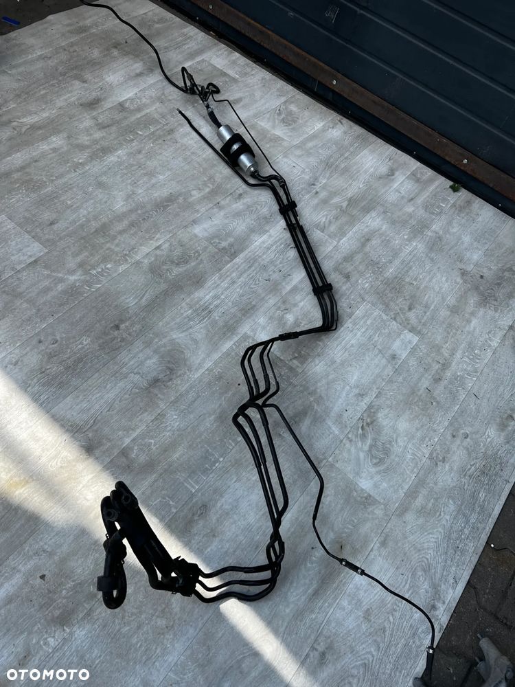 PRZEWODY PALIWOWE POMPKA 8R0261163A AUDI Q5 - 1