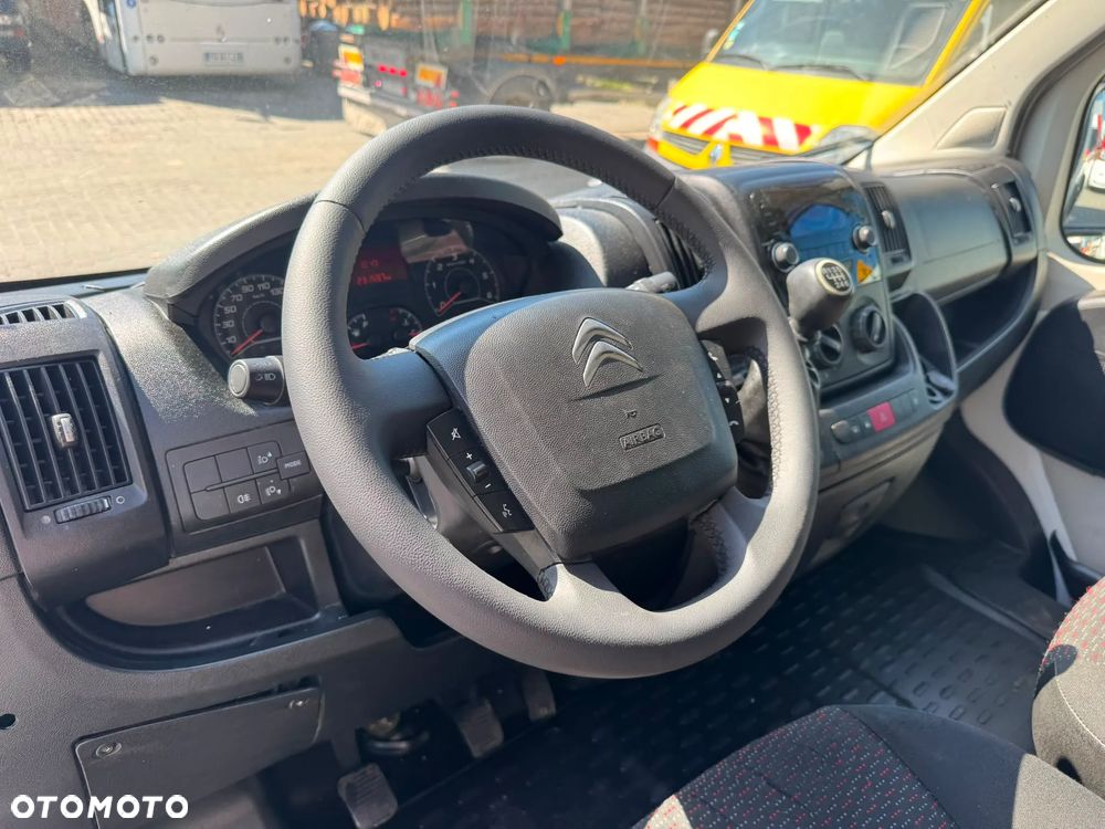 Citroën Jumper 2015r. Koguty Belka Sygnalizacyjna Trójkat 2.2HDi 130 KM I właściciel L2H2 LIFT - 9