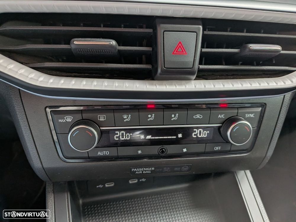 SEAT Ibiza 1.0 TSI FR - 23