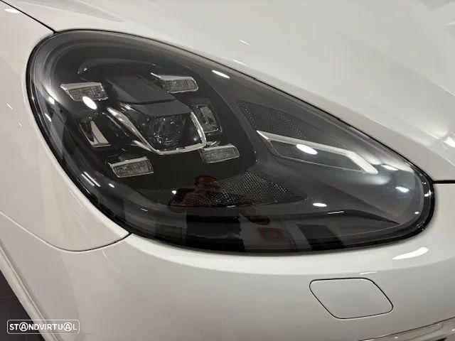 Porsche Cayenne S E-Hybrid Platinum Edition - 58