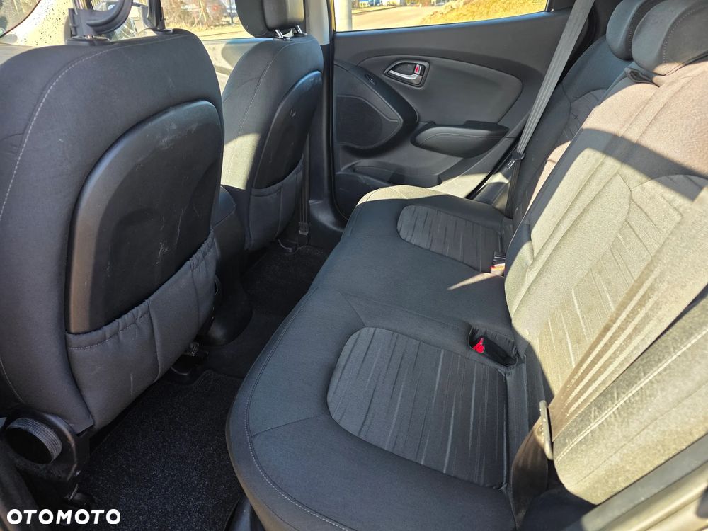 Hyundai ix35 1.6 2WD UEFA EURO 2012 Edition - 6