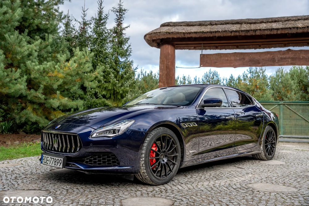 Maserati Quattroporte Q4 GranLusso S - 13