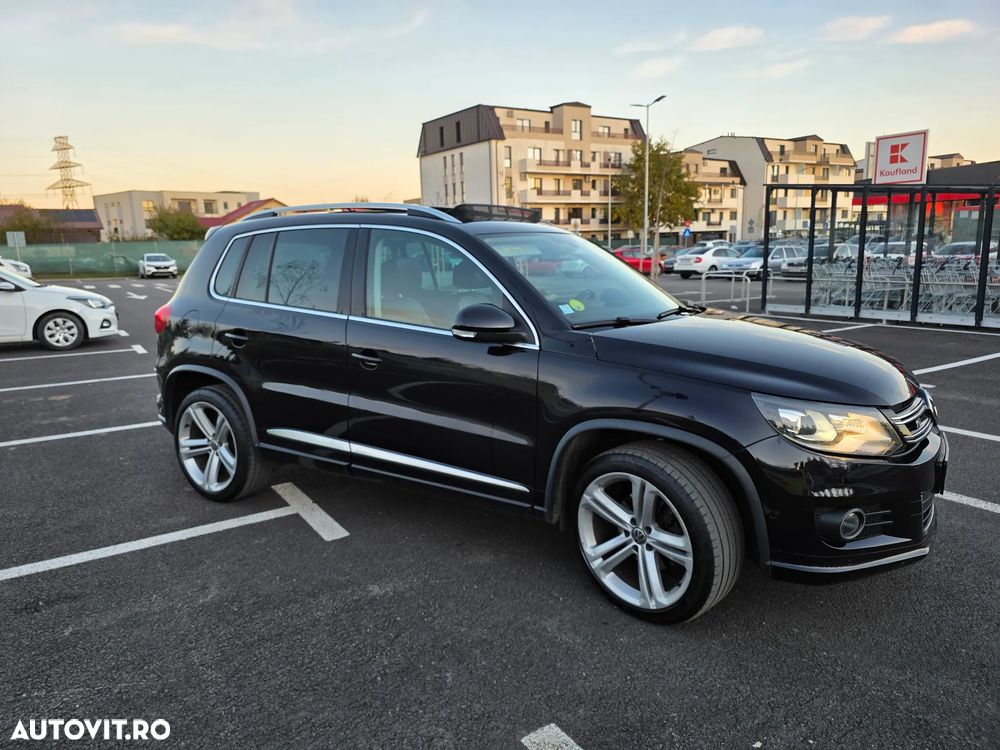 Volkswagen Tiguan 2.0 TDI SCR 4MOTION BlueMotion Technology DSG Sport & Style - 6