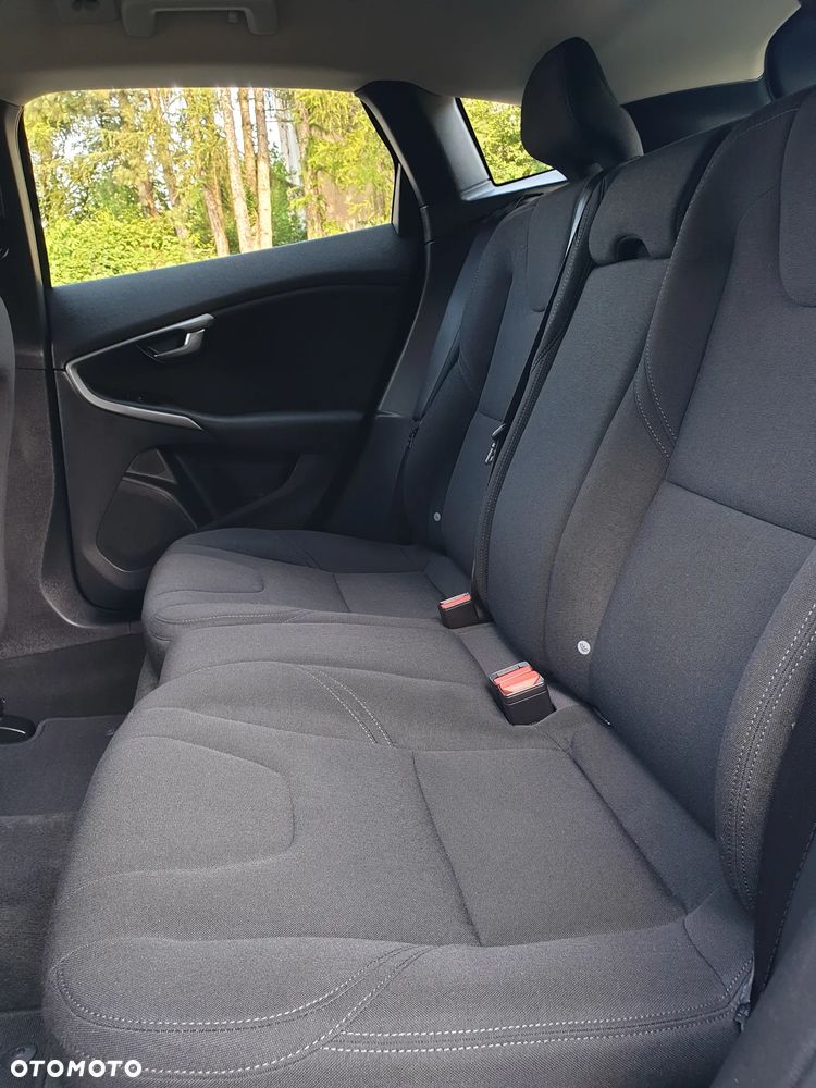 Volvo V40 Cross Country D2 Plus - 36
