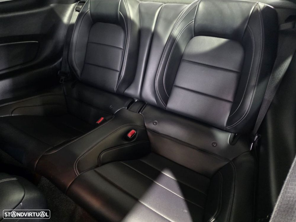 Ford Mustang 2.3i EcoBoost Aut. - 21