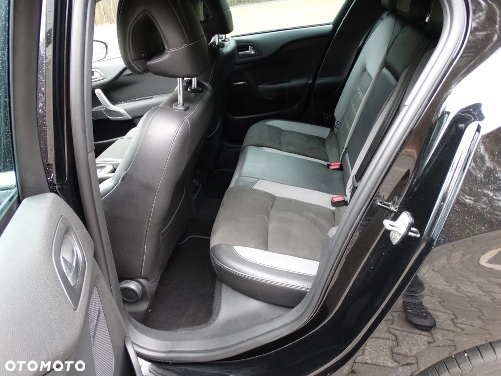 Citroën DS4 PureTech 130 Stop&Start SoChic - 33