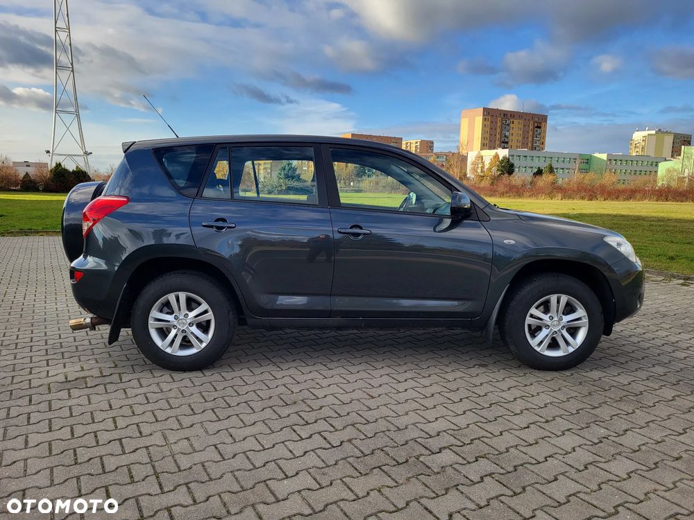 Toyota RAV4 2.0 VVT-i Sol - 6